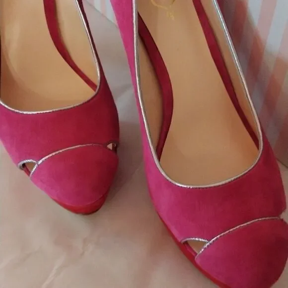 Footcandy Color Block Platform Heels - Picture 2 of 13